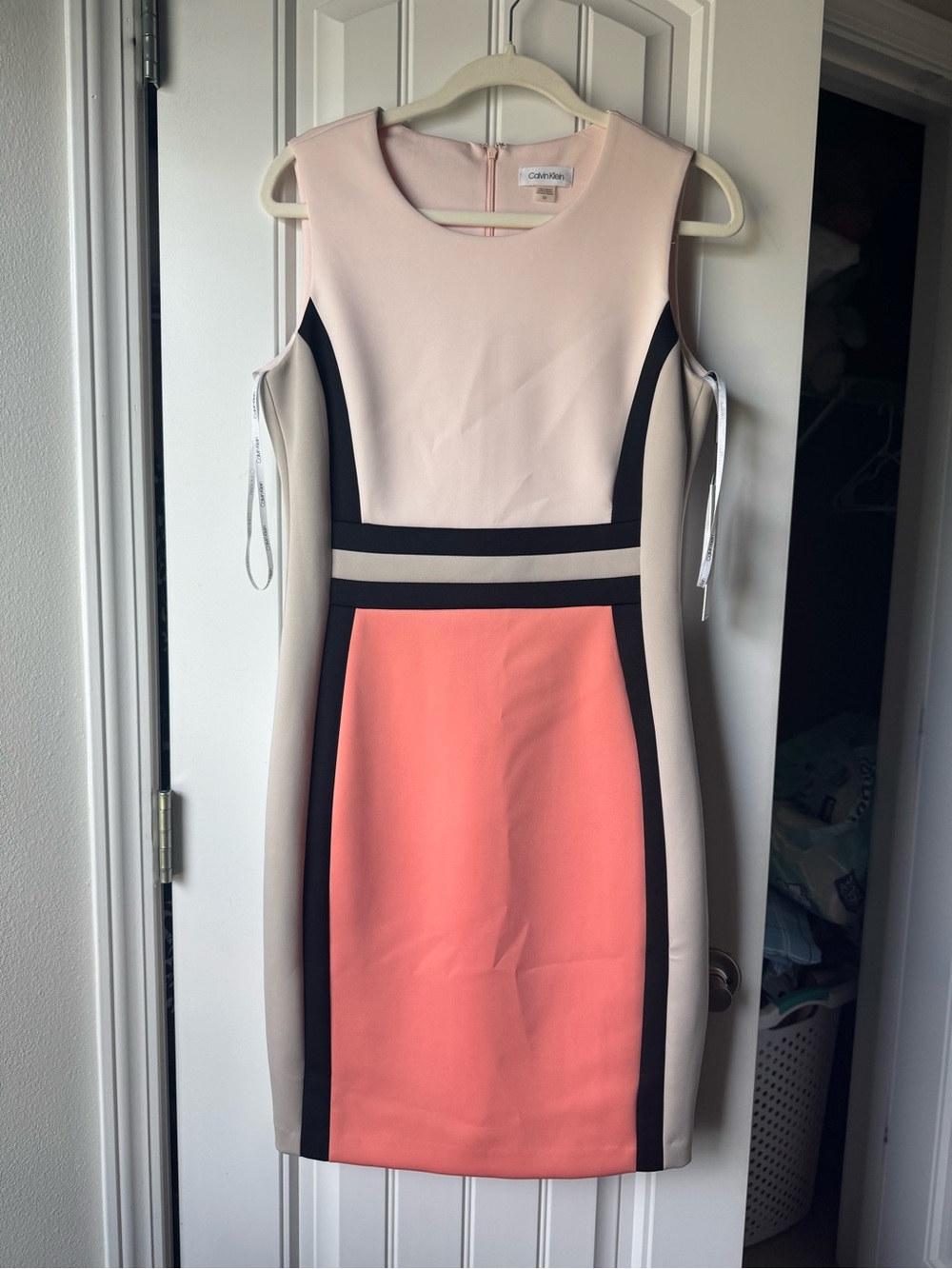 Calvin Klein Sleeveless Colorblock Sheath Dress in Coral, Blush & Black